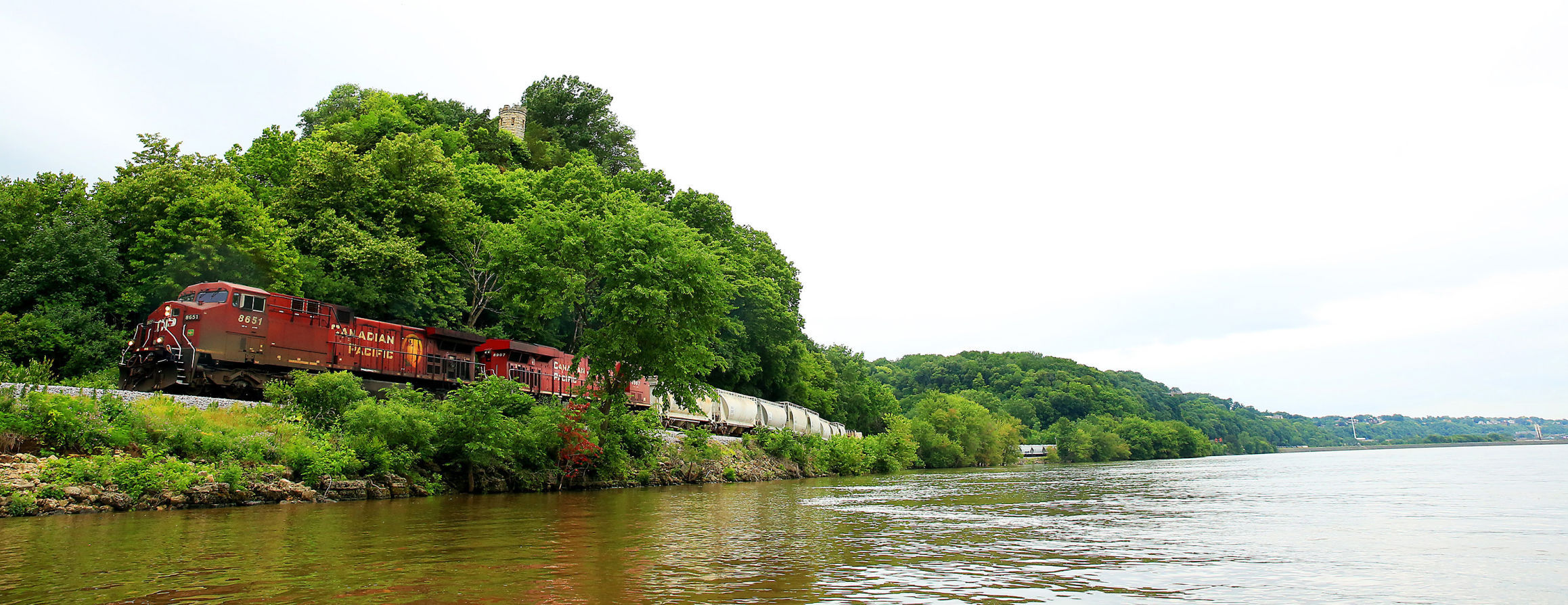 THE GREAT RIVER-0454
